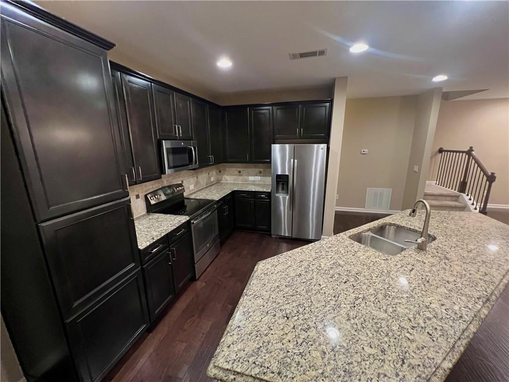 1627 Trailview Way Ne - Photo 1