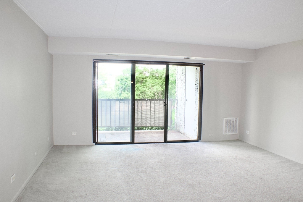 475 Plum Creek Drive - Photo 2