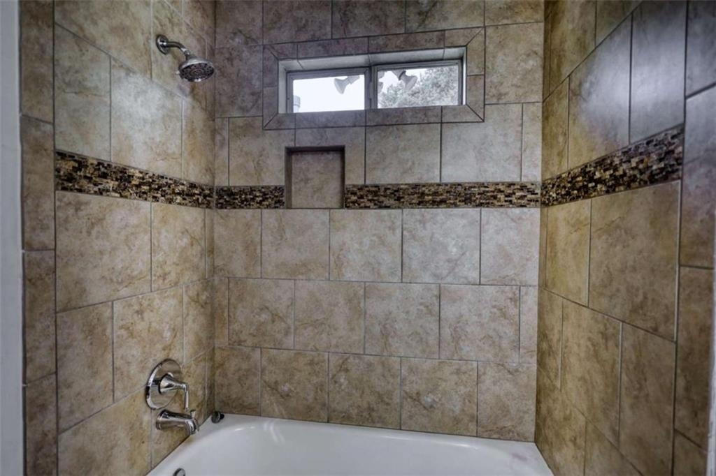 2119 Sw Briar Glen Lane Sw - Photo 22