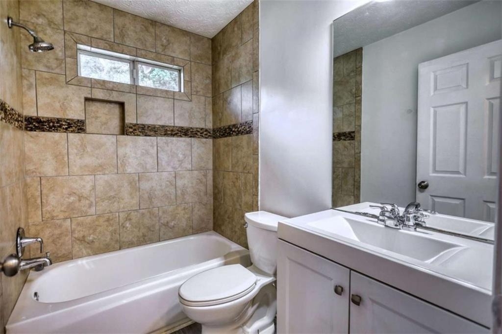 2119 Sw Briar Glen Lane Sw - Photo 21