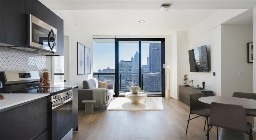 811 Peachtree Street Ne - Photo 3