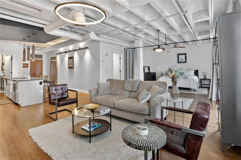 805 Peachtree Street Ne - Photo 7