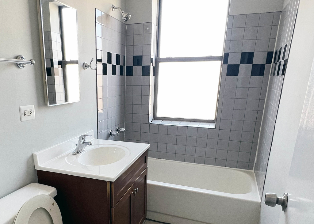 6143 S Woodlawn Avenue - Photo 7