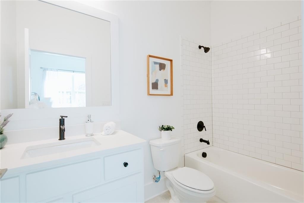 123 Mayson Avenue Ne - Photo 11