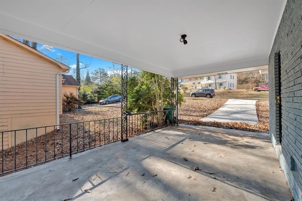 2080 Bluffton Way - Photo 16