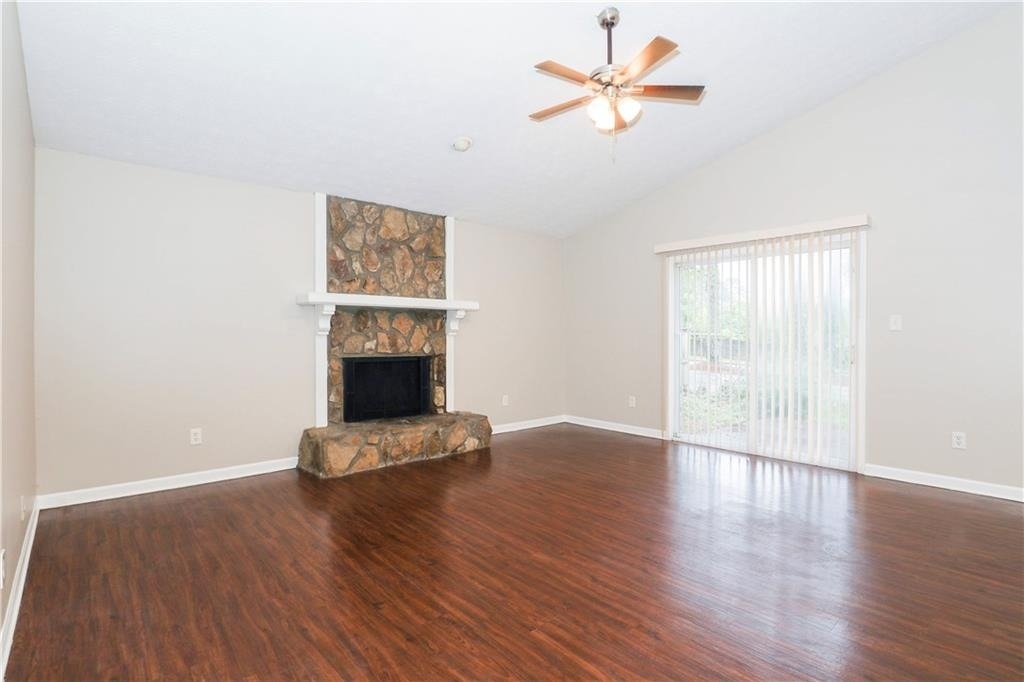 8671 Woodside Lane - Photo 0