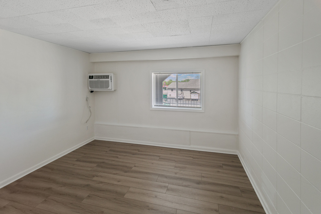 1231 N Galena Avenue - Photo 9