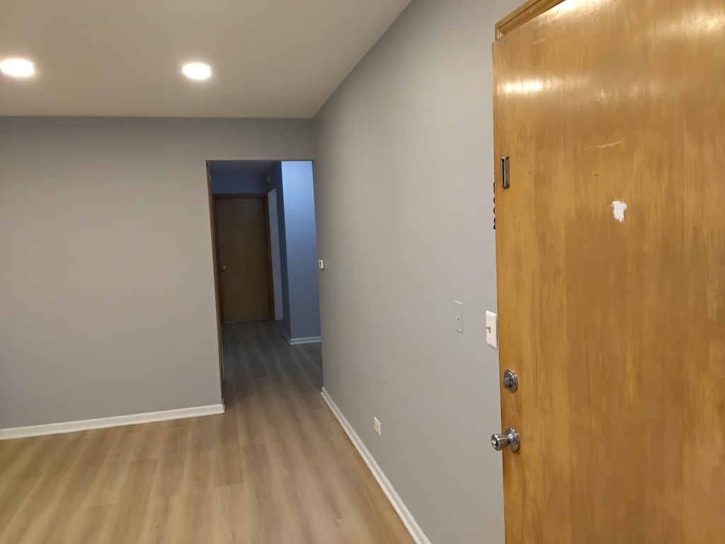 5452 N Central Avenue - Photo 1