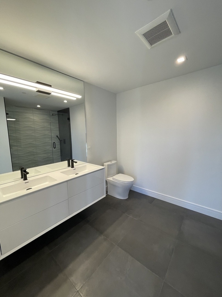 719 N Elizabeth Street - Photo 17