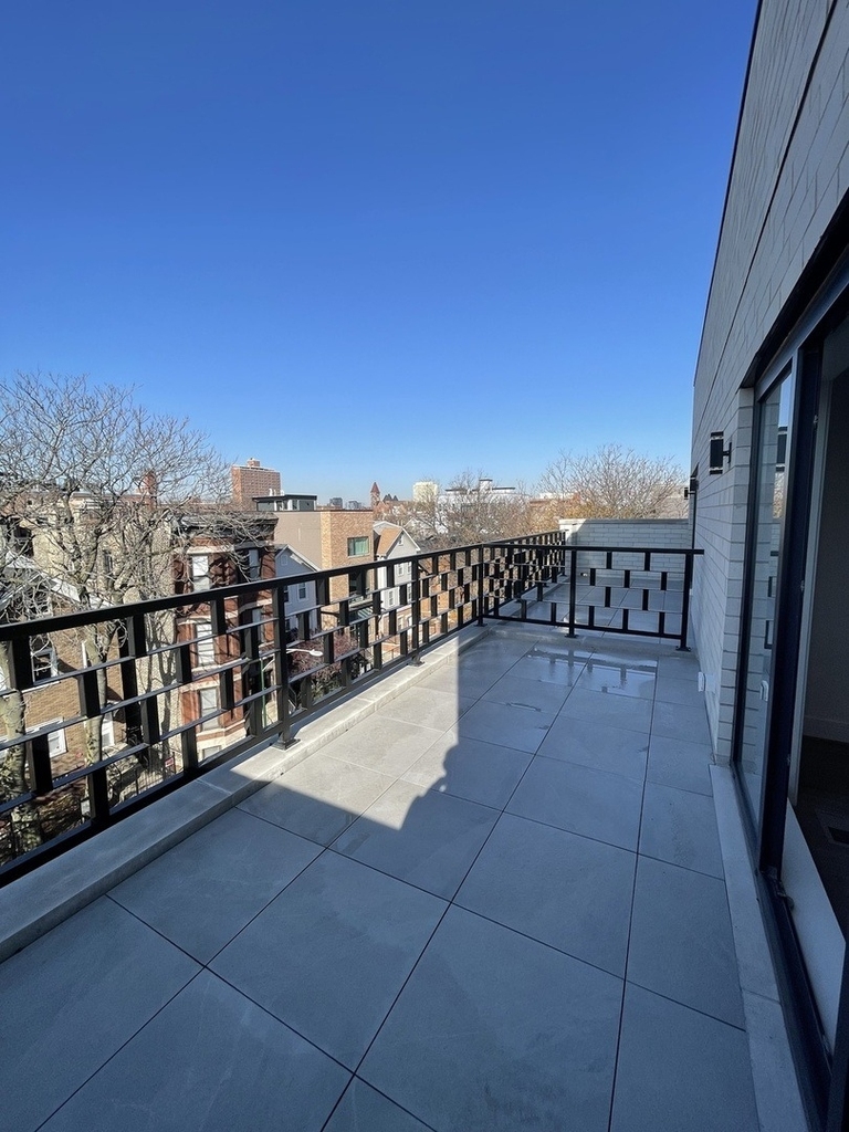 719 N Elizabeth Street - Photo 22