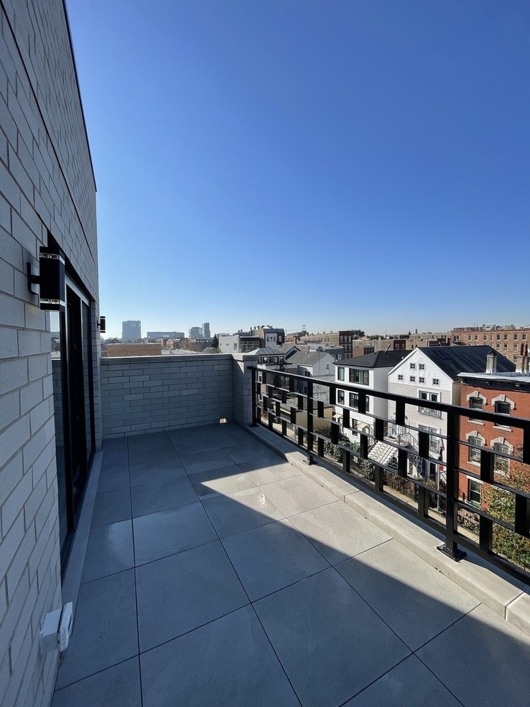 719 N Elizabeth Street - Photo 21