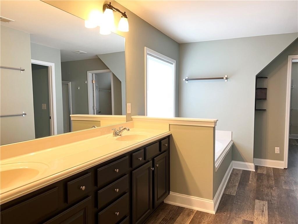 3415 Earhart Way - Photo 18