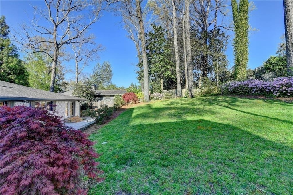 1227 Sheridan Road Ne - Photo 24