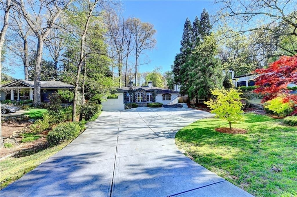 1227 Sheridan Road Ne - Photo 1