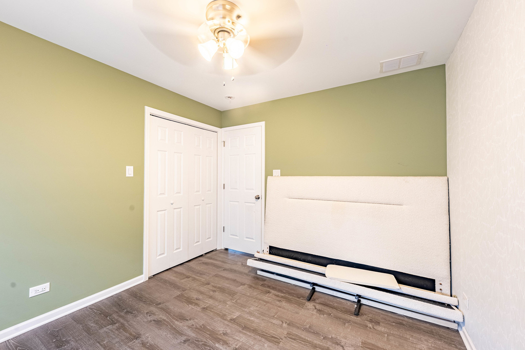 2722 Larkspur Lane - Photo 10
