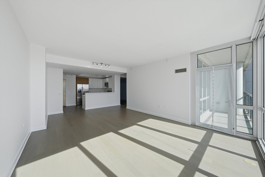1629 S Prairie Avenue - Photo 7