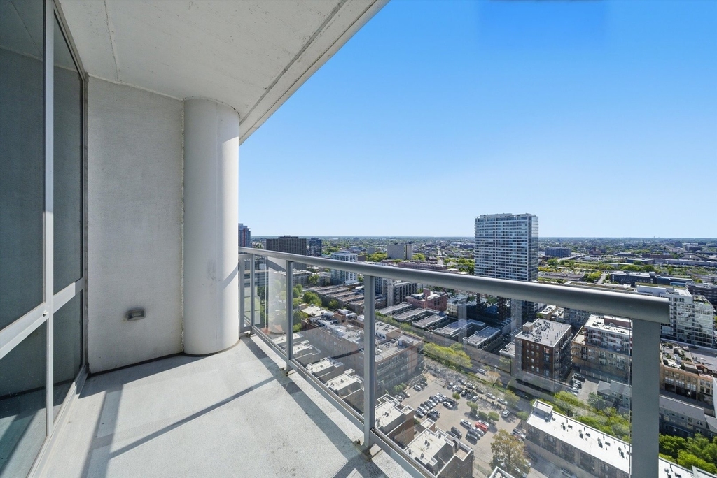 1629 S Prairie Avenue - Photo 14