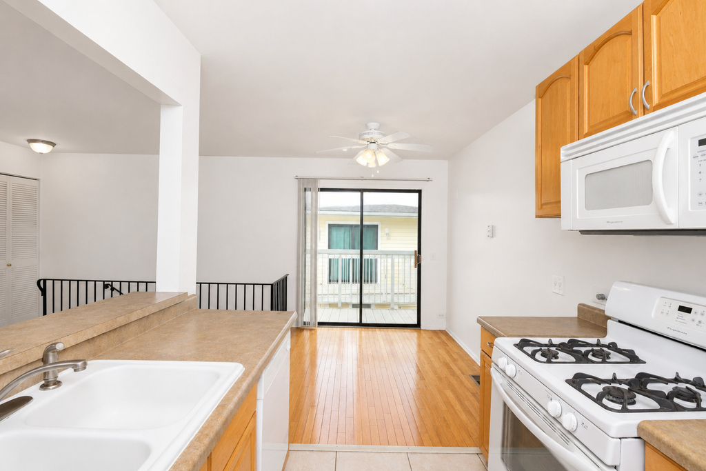 707 Sunfish Point - Photo 11