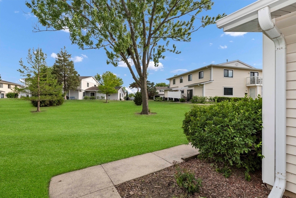 707 Sunfish Point - Photo 3