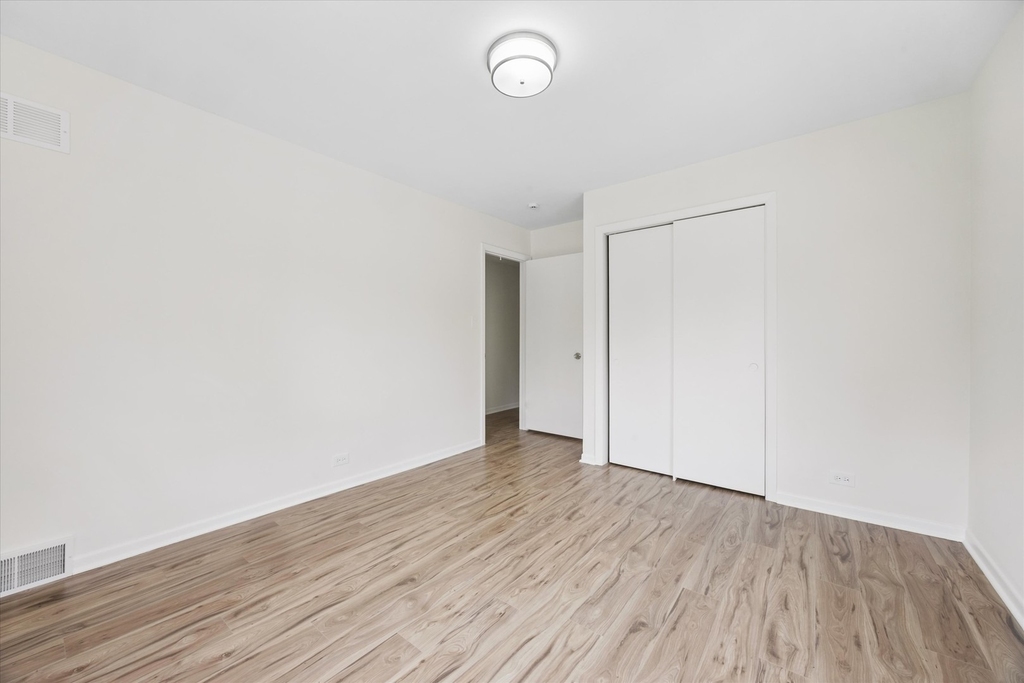 801 Barnsdale Road - Photo 15