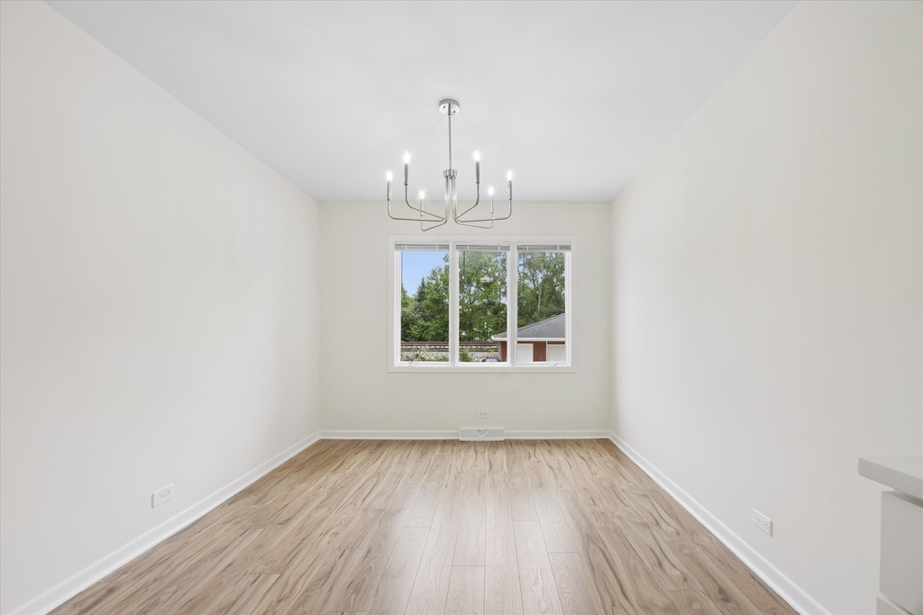 801 Barnsdale Road - Photo 8