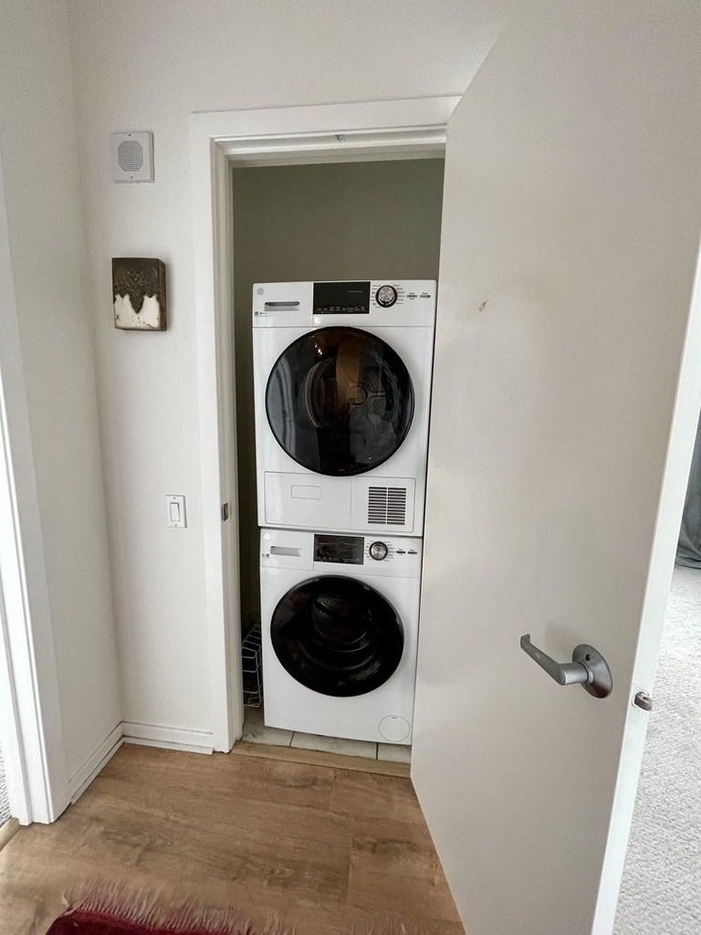 1000 W Leland Avenue - Photo 7