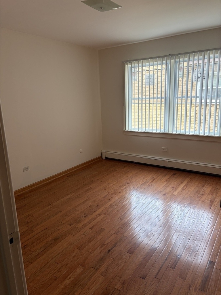 10739 S Pulaski Road - Photo 3