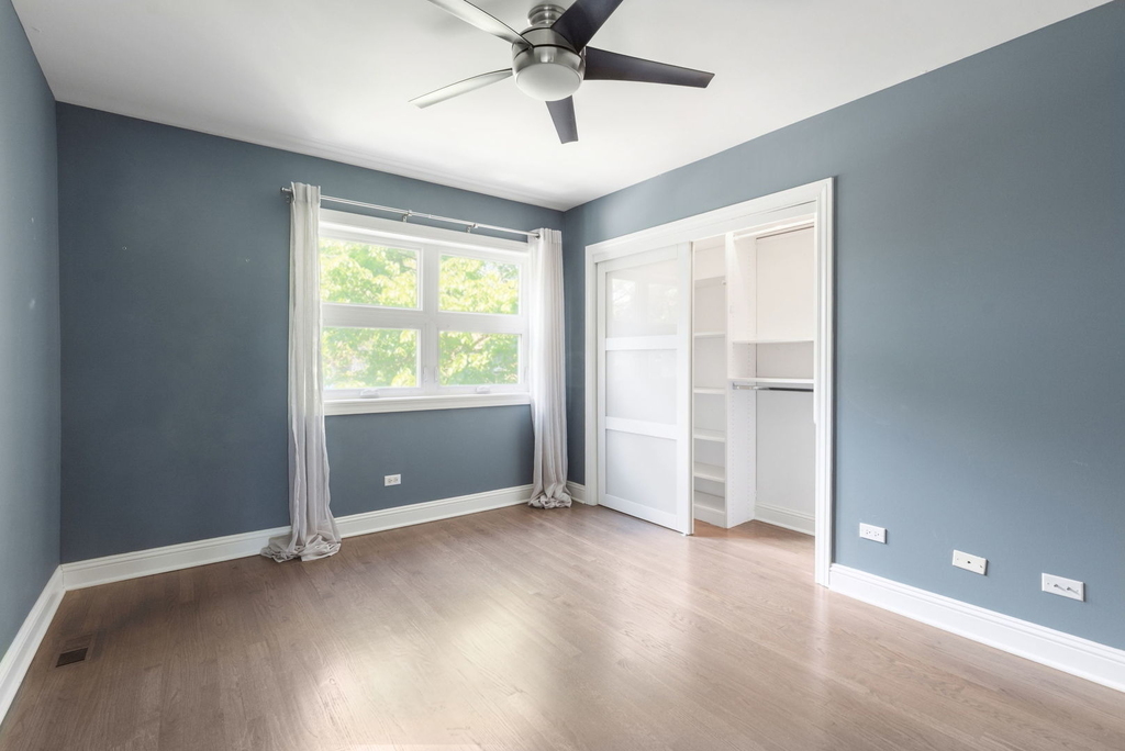 1657 W Erie Street - Photo 19