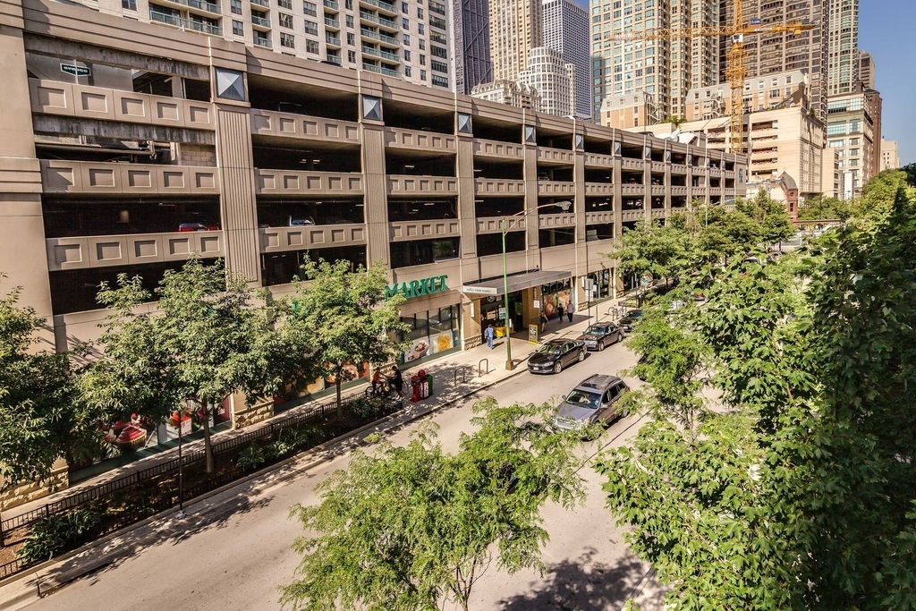 33 W Huron Street - Photo 22