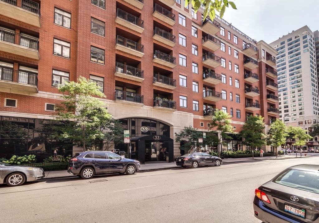 33 W Huron Street - Photo 24