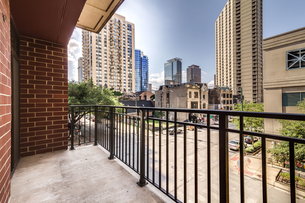 33 W Huron Street - Photo 19