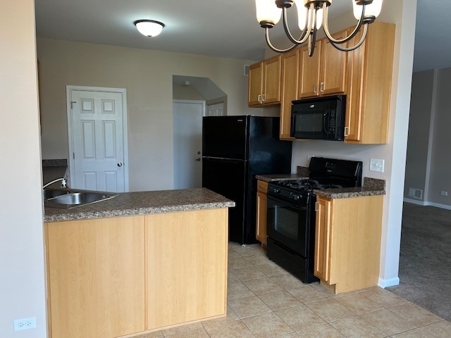 1022 Heron Circle - Photo 3
