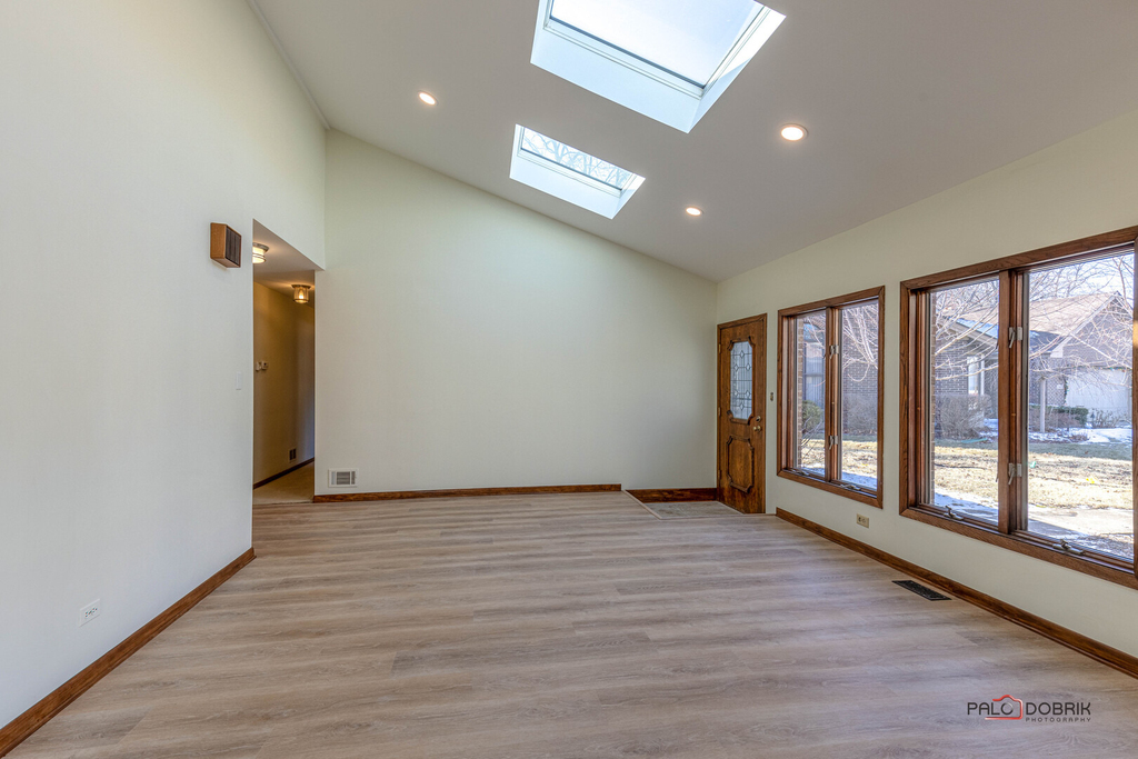 2450 Chas Drive - Photo 2