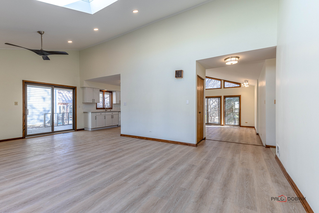 2450 Chas Drive - Photo 4