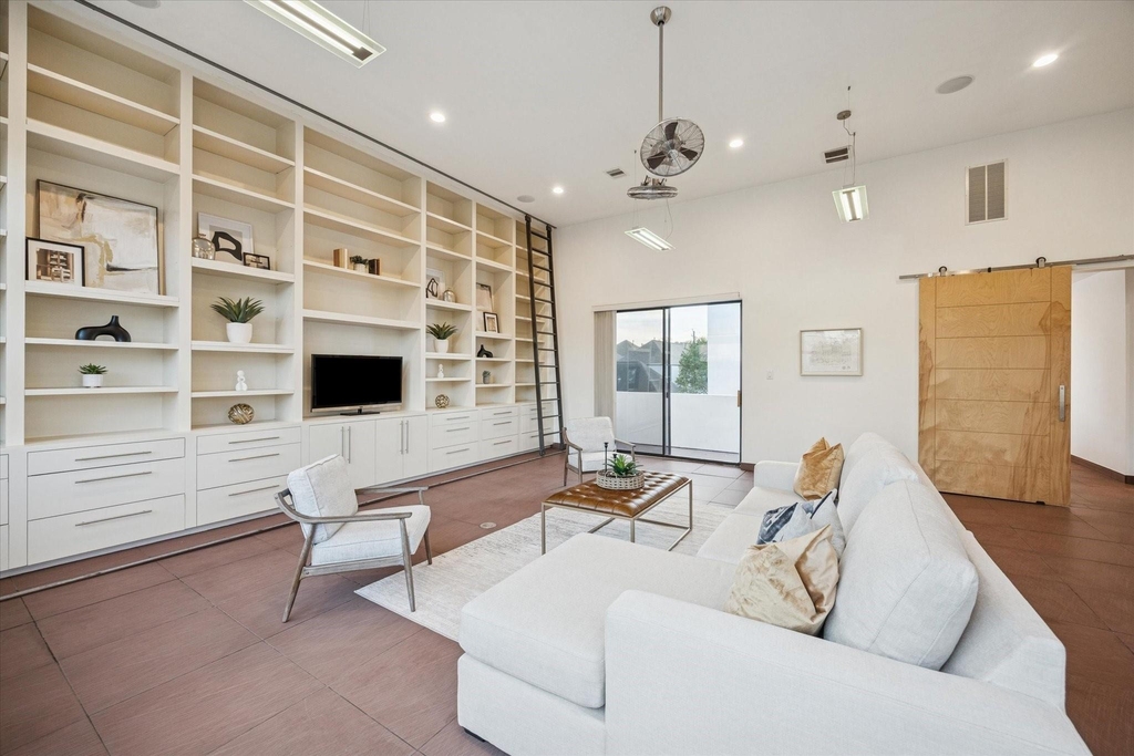 118 Tuam Street - Photo 17