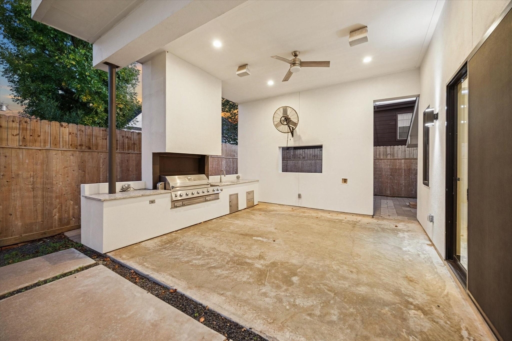 118 Tuam Street - Photo 38