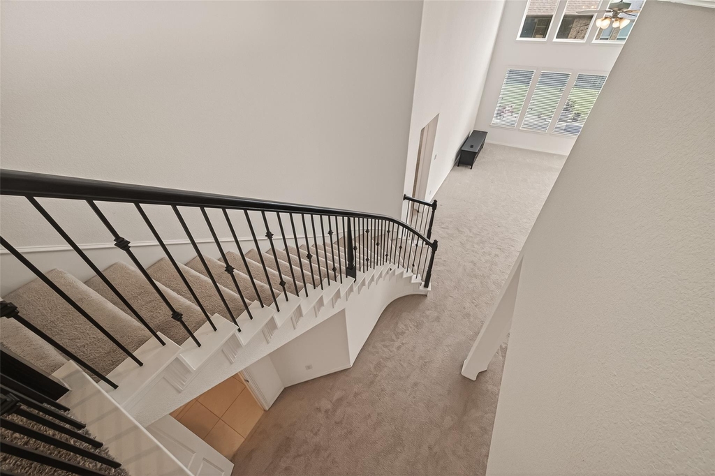 1006 Grey Dusk Court - Photo 8