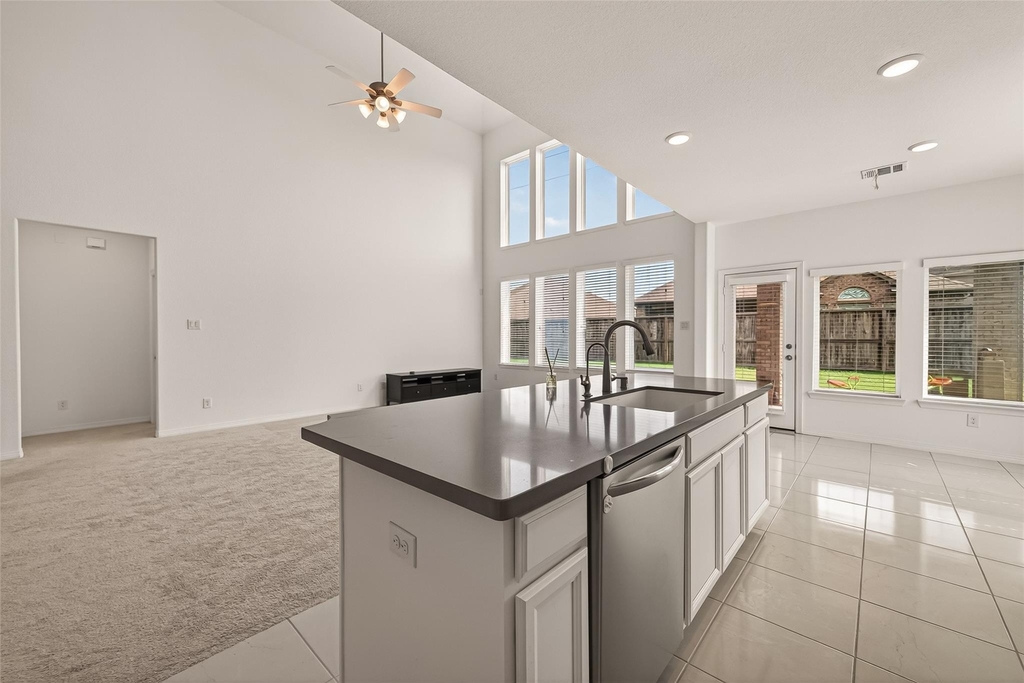 1006 Grey Dusk Court - Photo 18