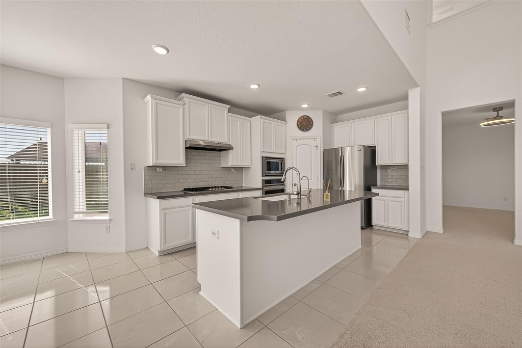 1006 Grey Dusk Court - Photo 13