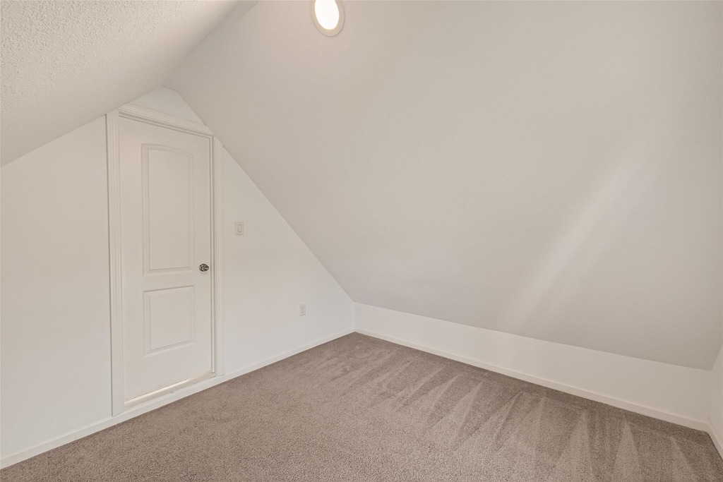 1006 Grey Dusk Court - Photo 44