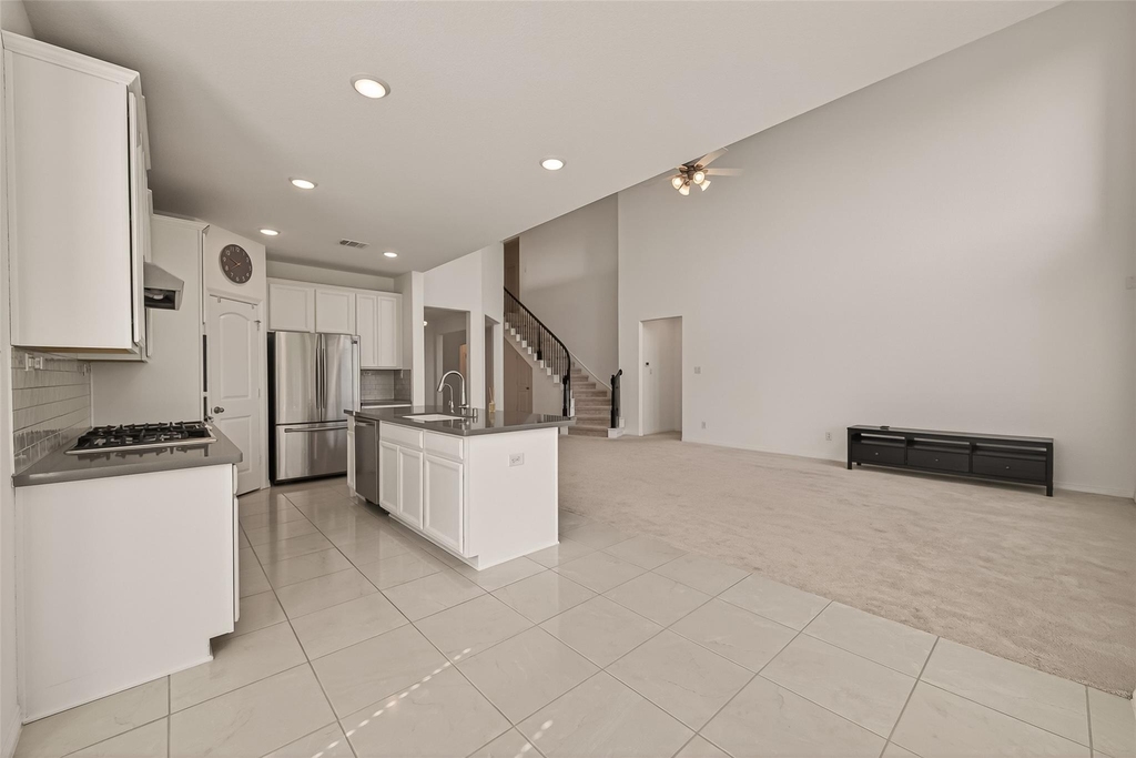 1006 Grey Dusk Court - Photo 14