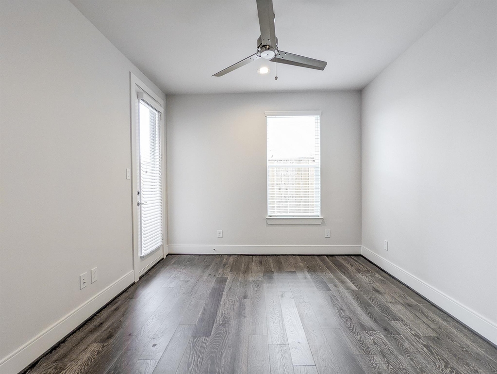 2414 Canal Street - Photo 31