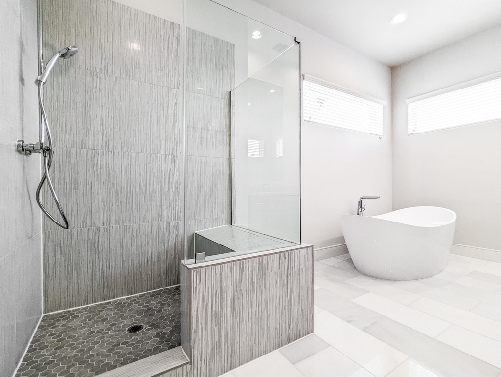 2414 Canal Street - Photo 27
