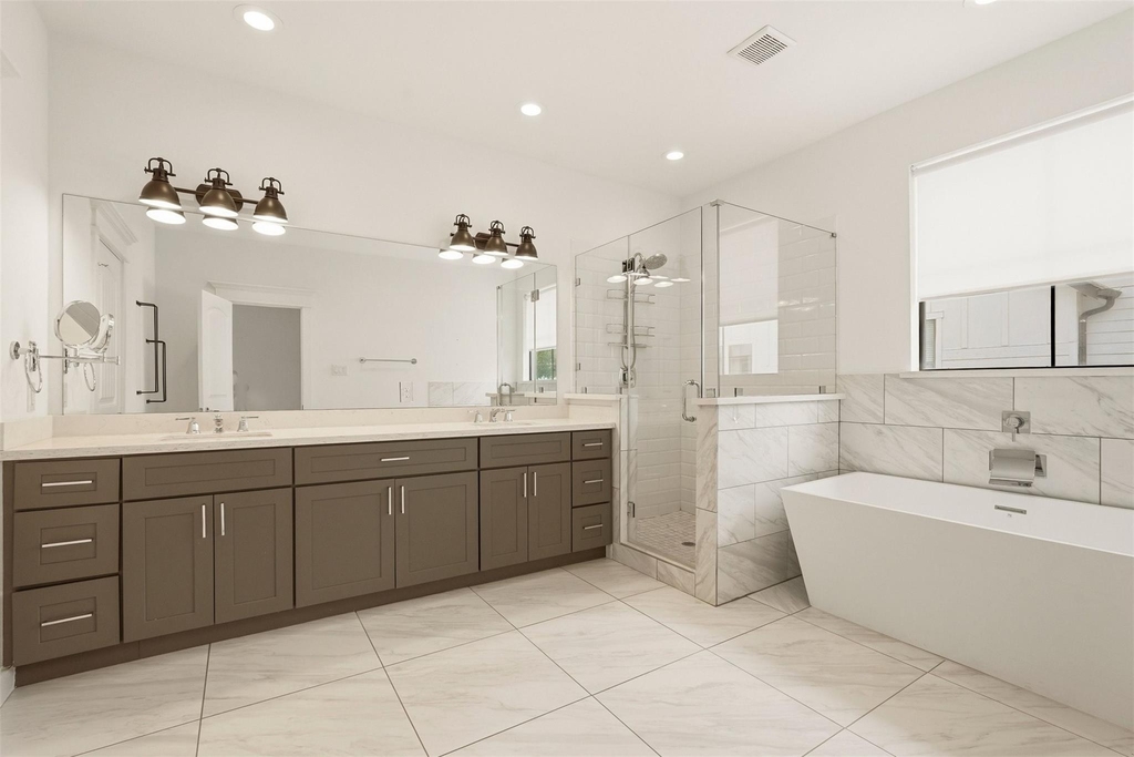 1723 W 14th Street - Photo 23