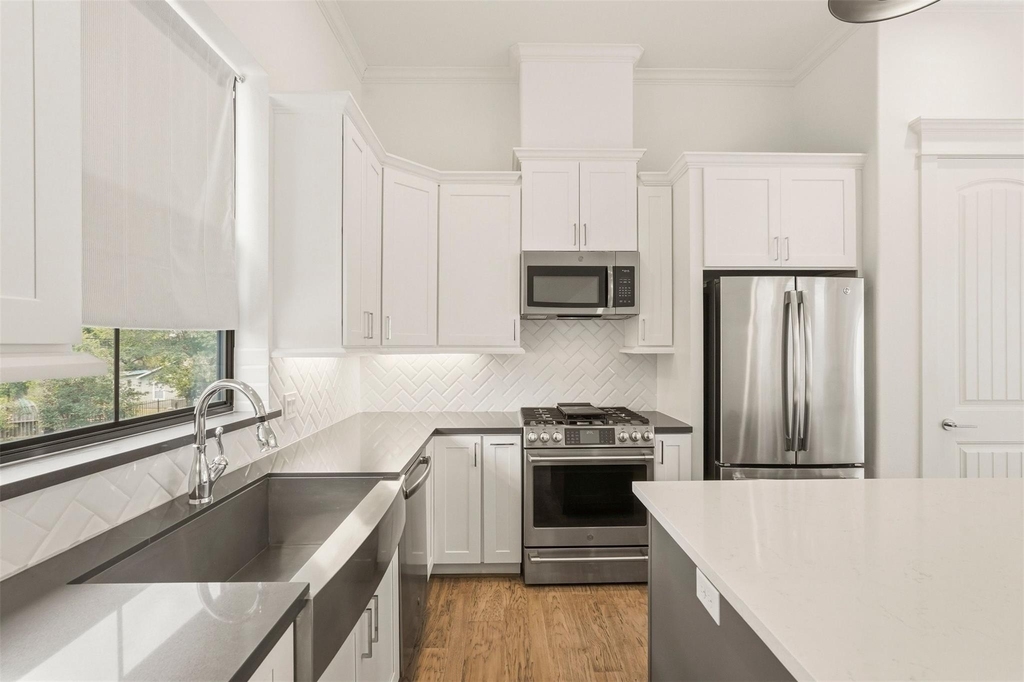 1723 W 14th Street - Photo 15