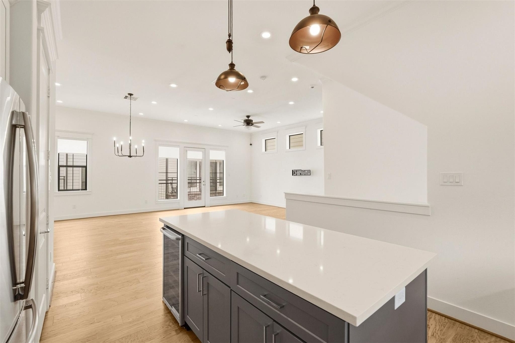 1723 W 14th Street - Photo 16