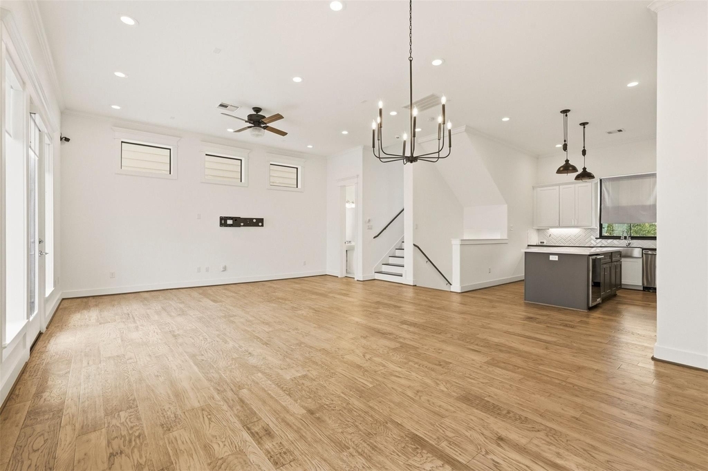 1723 W 14th Street - Photo 10