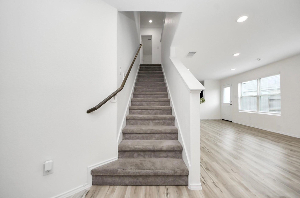 8650 Bar Harbor Drive - Photo 15