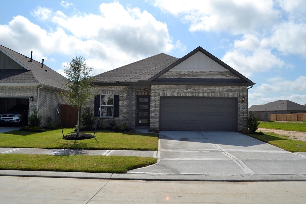13223 Hayden Peak Drive - Photo 1