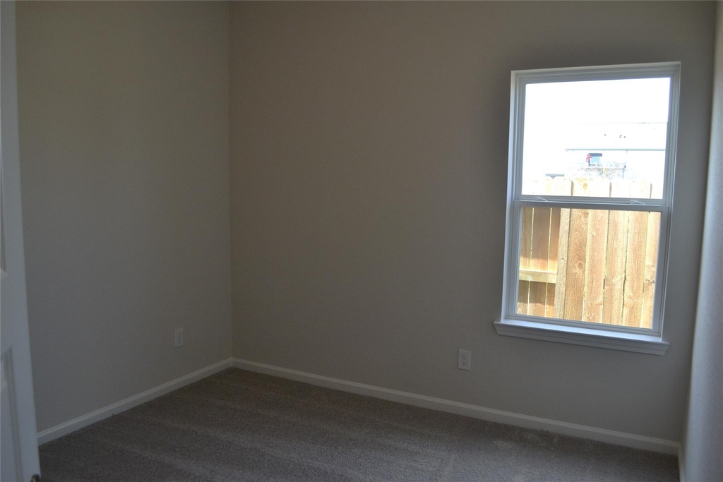 13223 Hayden Peak Drive - Photo 18
